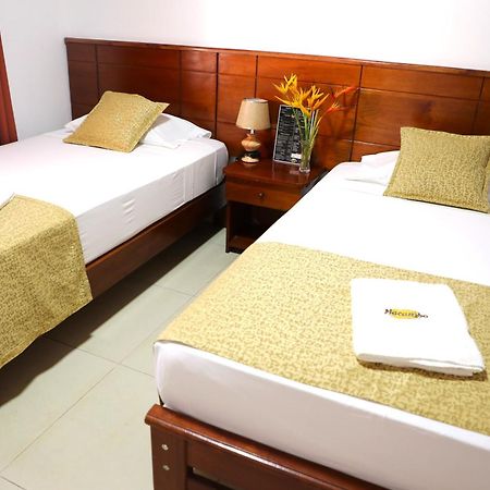 Hostal Macambo Iquitos Eksteriør billede