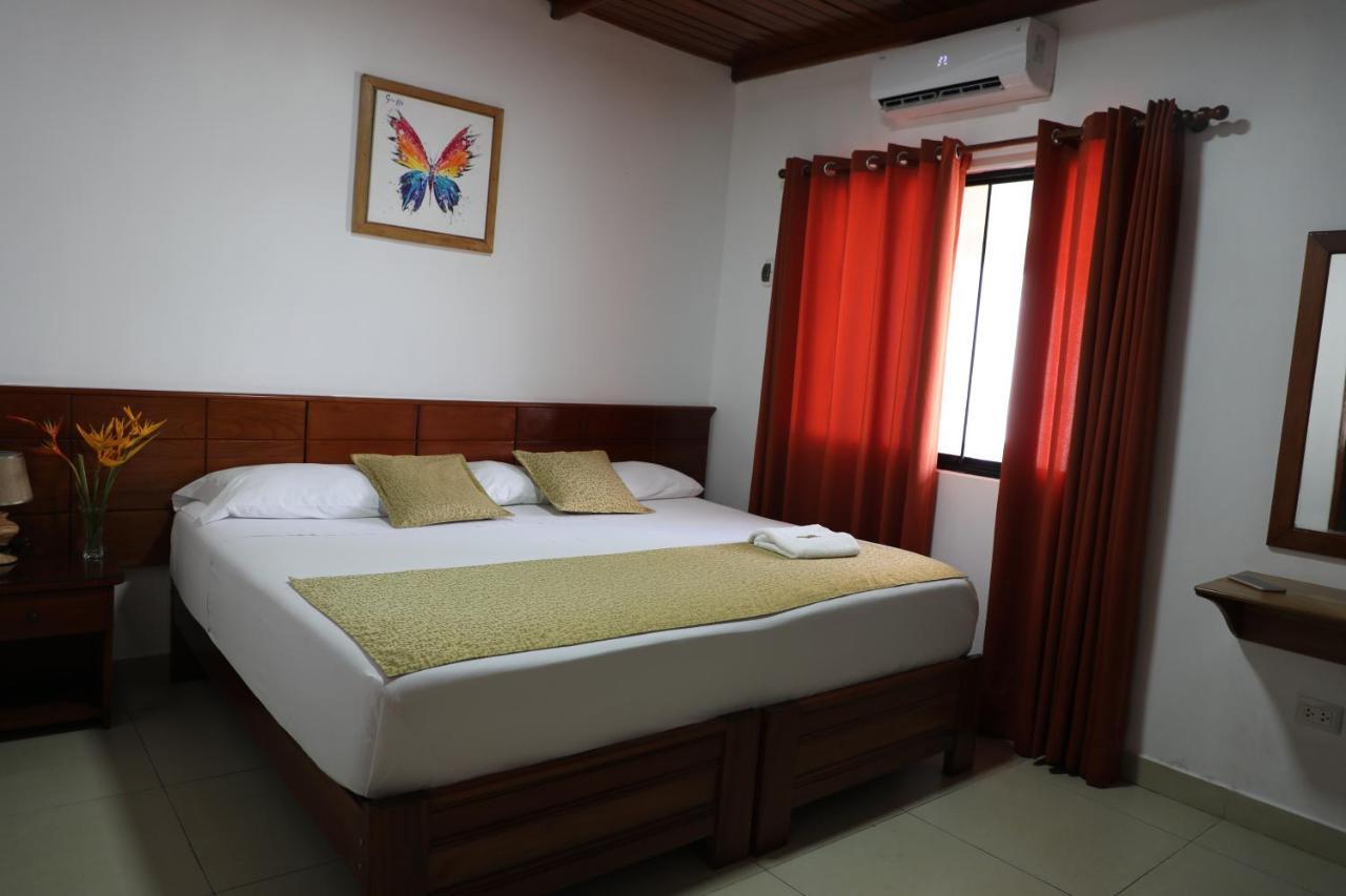 Hostal Macambo Iquitos Eksteriør billede