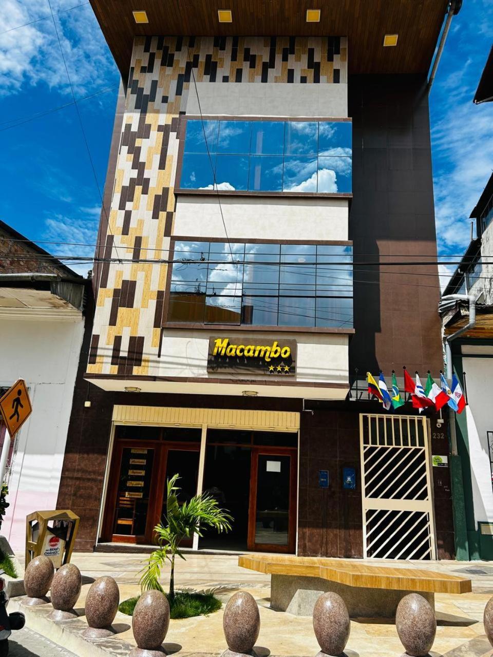 Hostal Macambo Iquitos Eksteriør billede